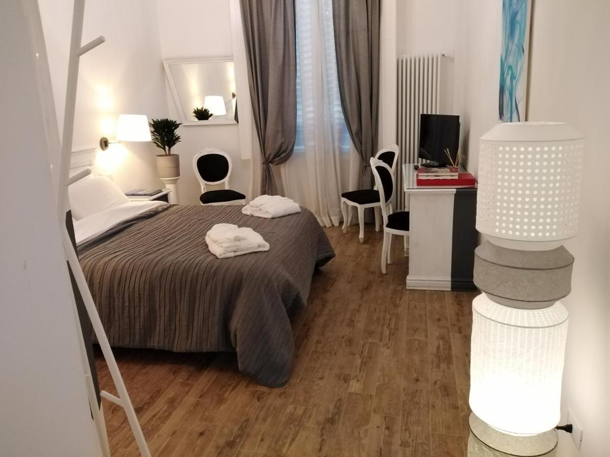 In San Frediano * Florencia